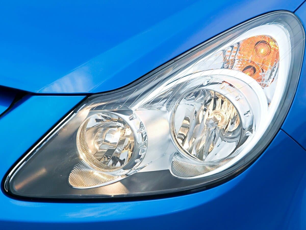 Opel Corsa OPC D — Fara