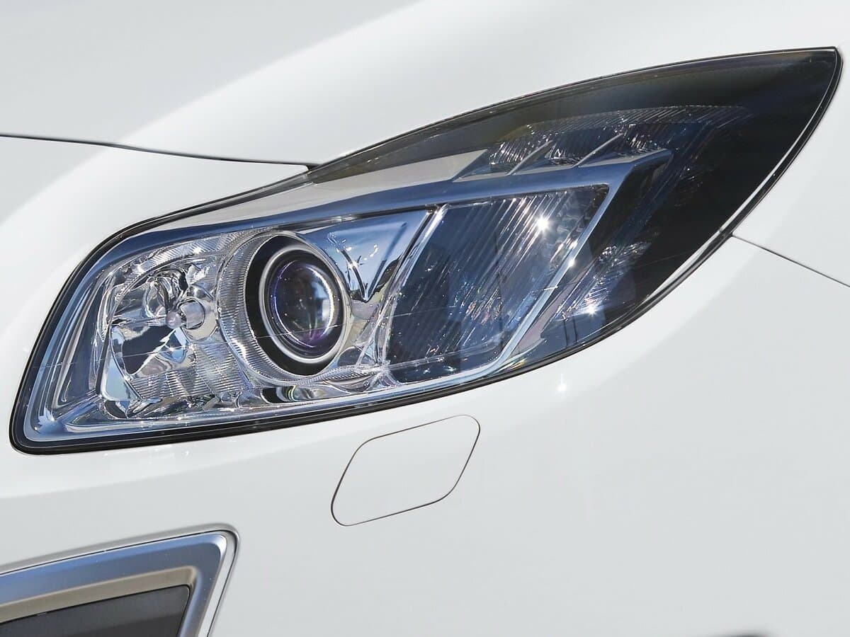 Opel Insignia OPC I — Fara