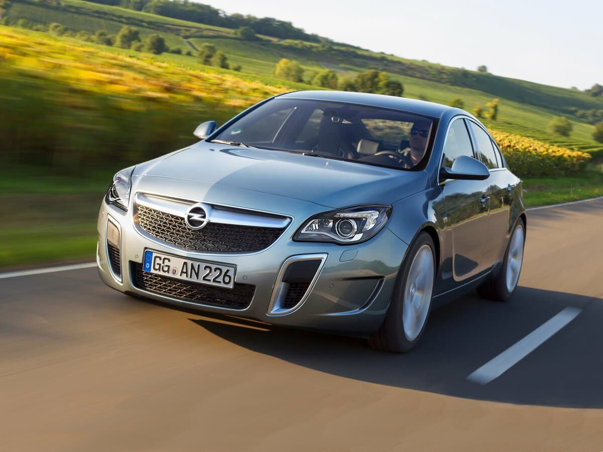 Opel Insignia OPC I Restayling — Əsas şəkil
