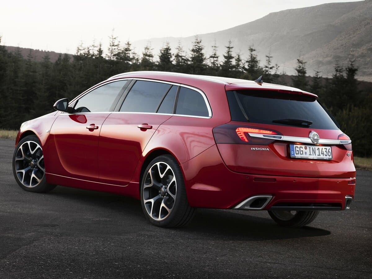 Opel Insignia OPC I Restayling — 3/4 arxadan