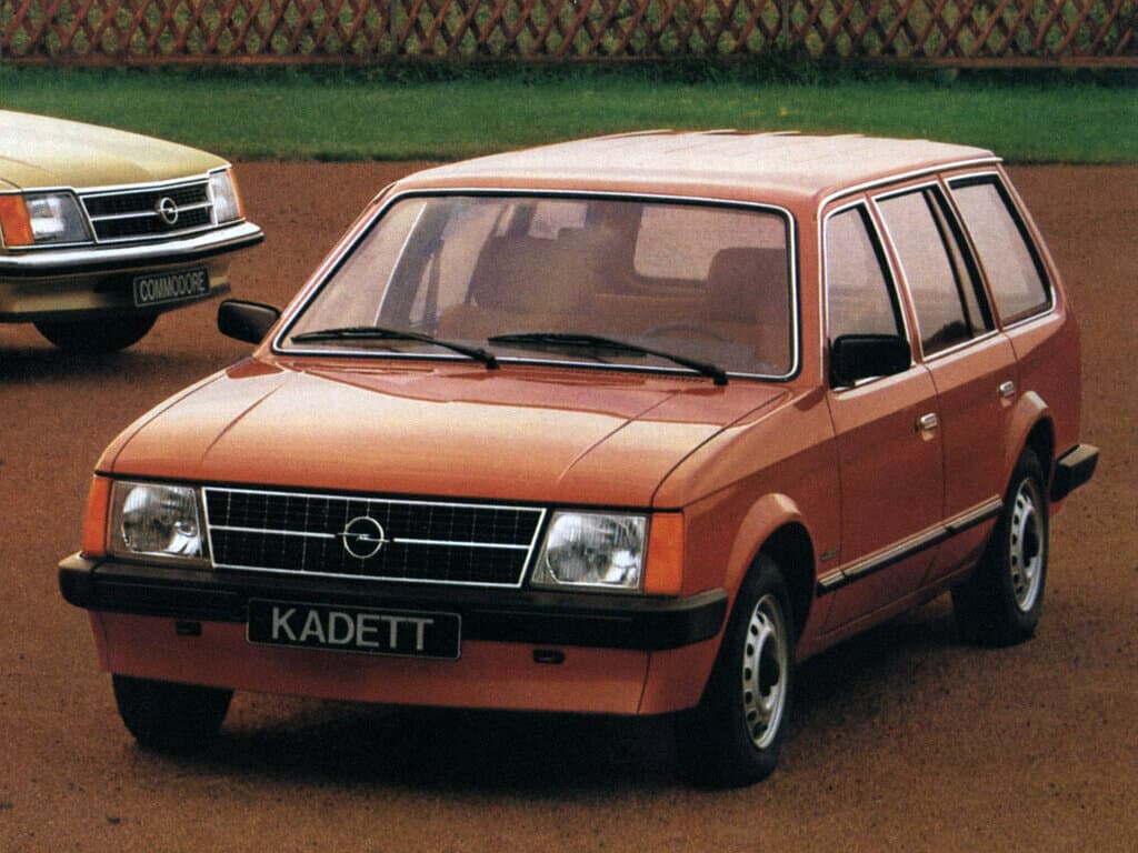 Opel Kadett D — Öndən