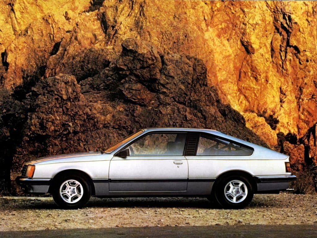 Opel Monza 1978 – 1986 — Yandan