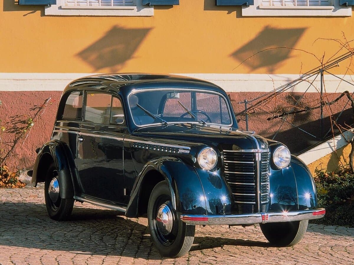 Opel Olympia I — öndən görünüş
