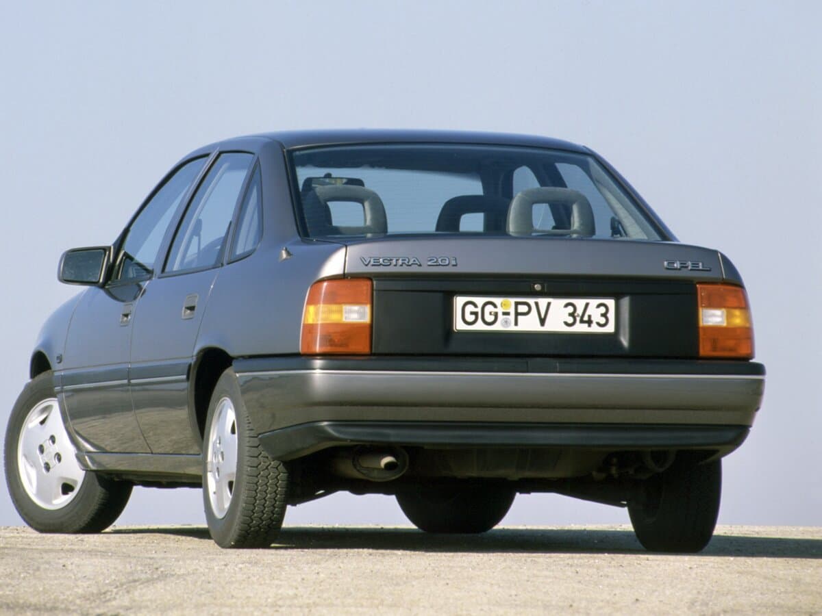 Opel Vectra A — Arxadan