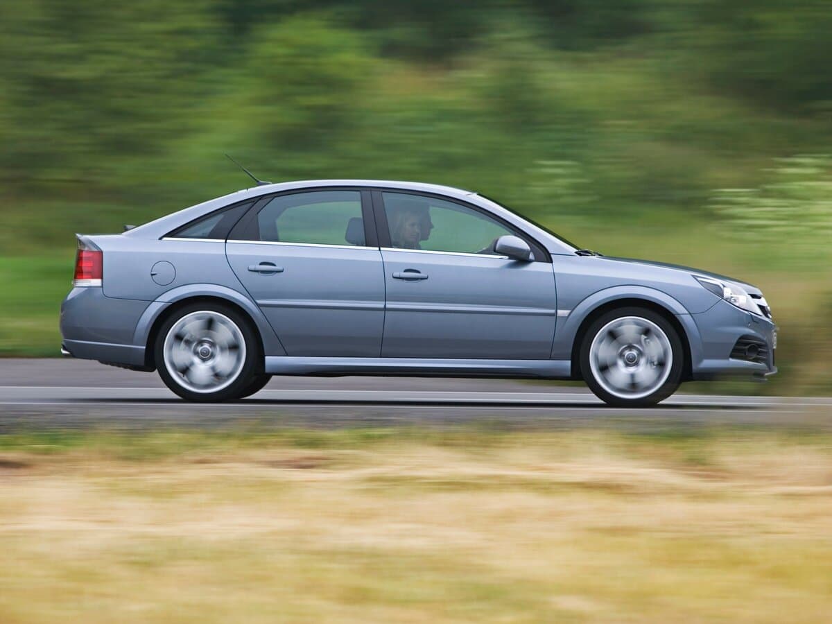 Opel Vectra C Restayling — Yandan