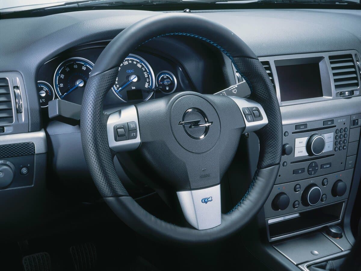 Opel Vectra OPC C Restayling — Sükan