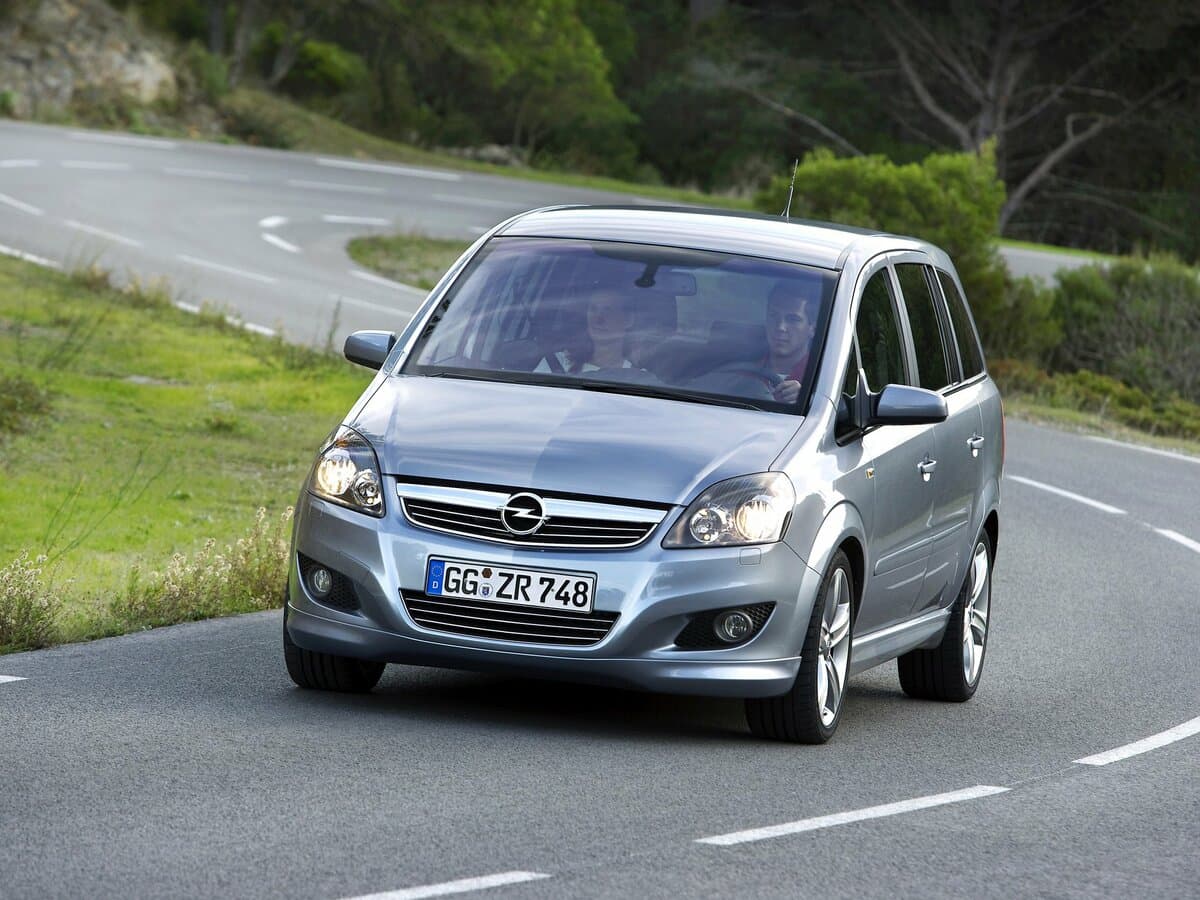 Opel Zafira B Restayling — Əsas şəkil