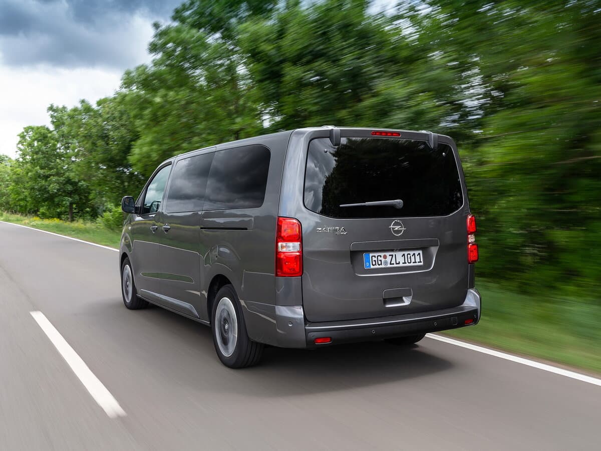 Opel Zafira Life I — 3/4 arxadan