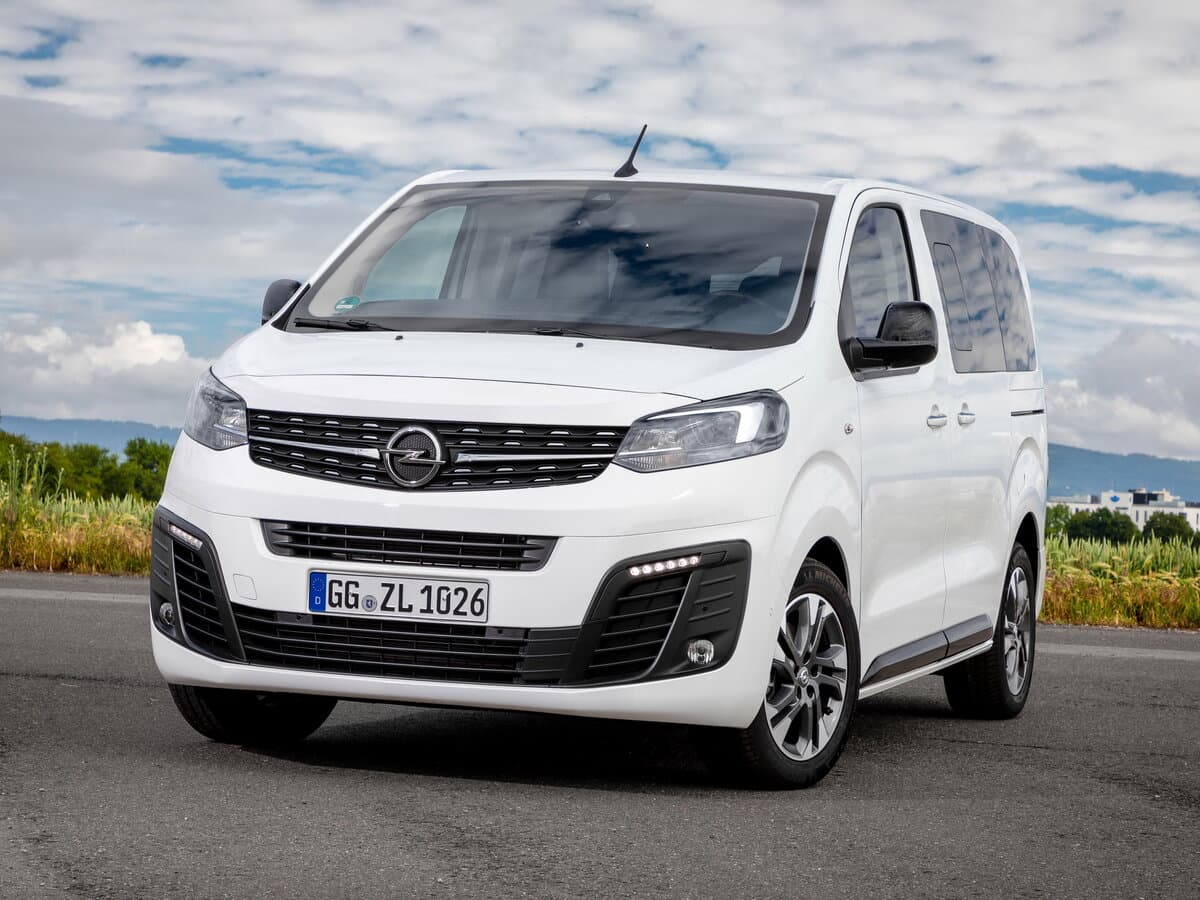 Opel Zafira Life I — Öndən