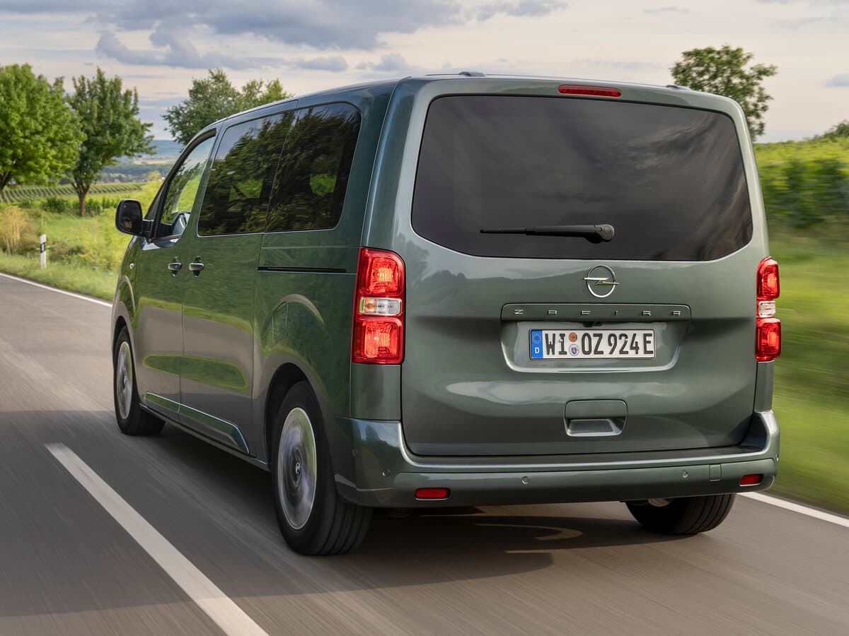 Opel Zafira Life I Restayling — 3/4 arxadan