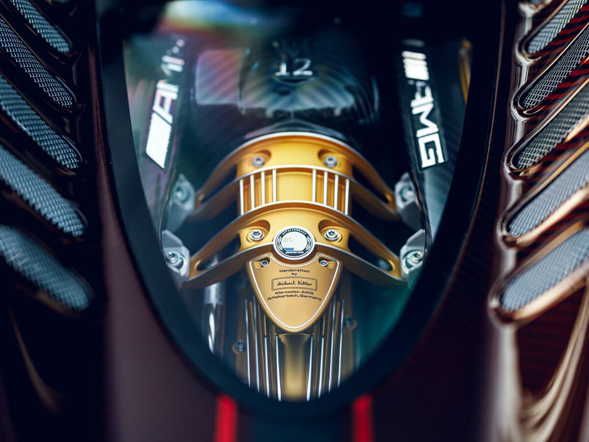 Pagani Huayra 2012 – indiyədək — Salon, arxadan