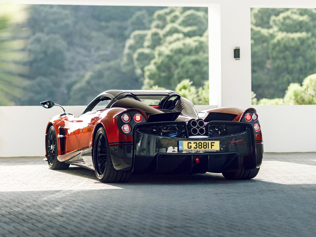 Pagani Huayra 2012 – indiyədək — Arxadan