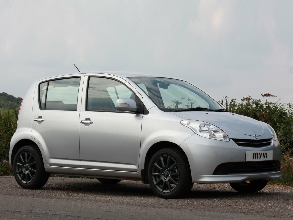 Perodua MyVi 2005 – 2011 — Yandan