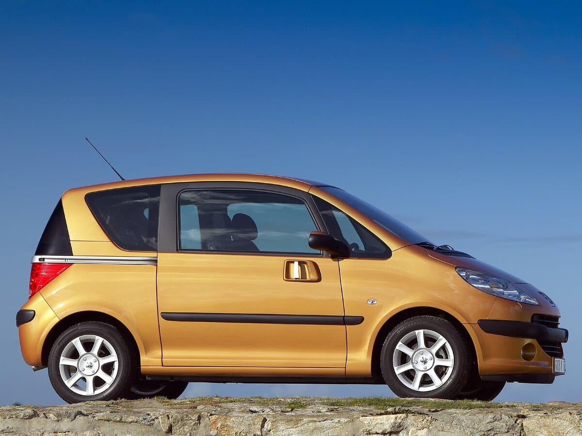 Peugeot 1007 2005 – 2009 — Yandan
