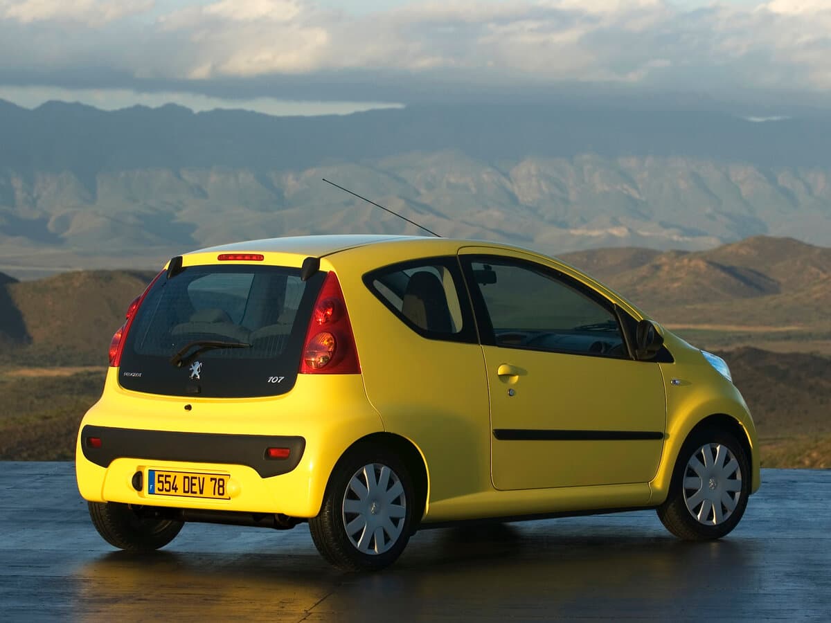 Peugeot 107 I — 3/4 arxadan