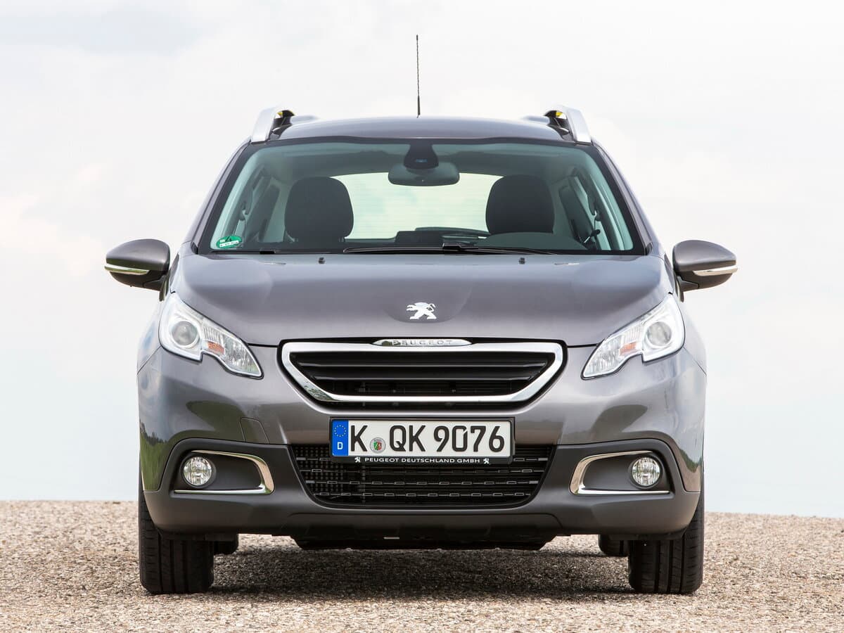 Peugeot 2008 I — öndən görünüş