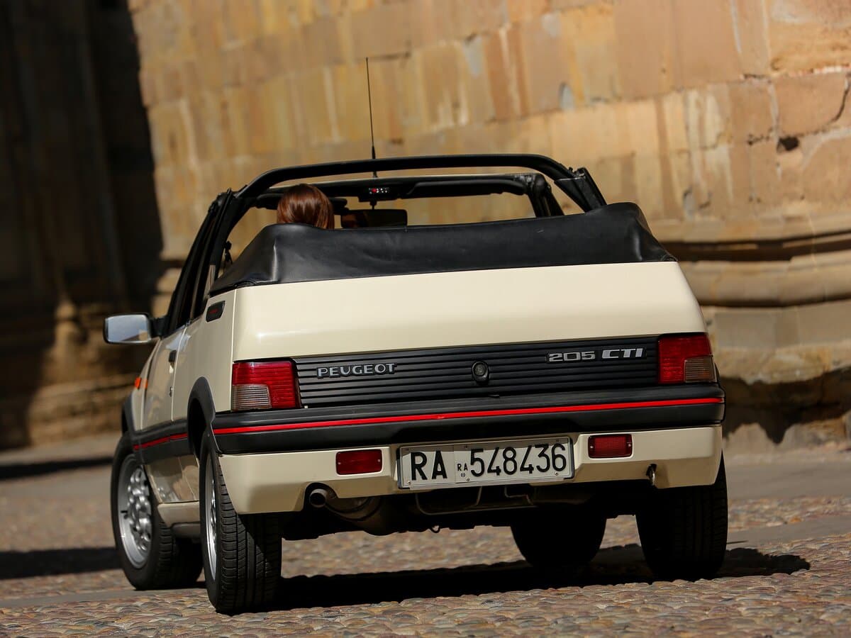 Peugeot 205 1983 – 1998 — Arxadan