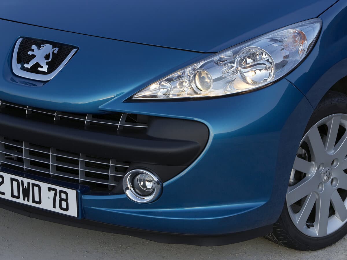 Peugeot 207 I — Fara