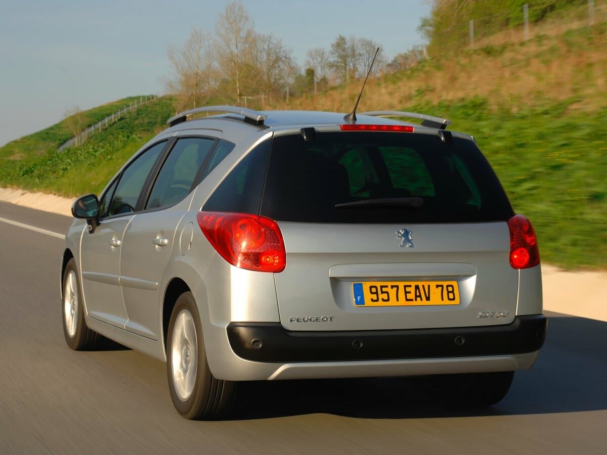 Peugeot 207 I — Arxadan