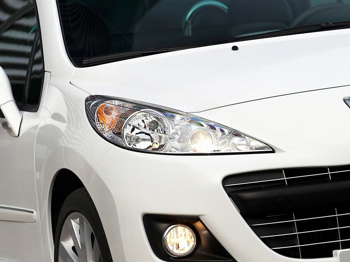 Peugeot 207 I Restayling — Fara