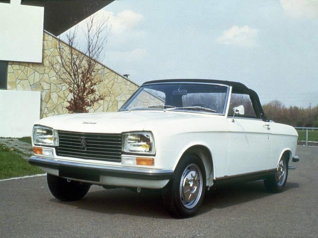 Peugeot 304 1969 – 1980 — öndən görünüş