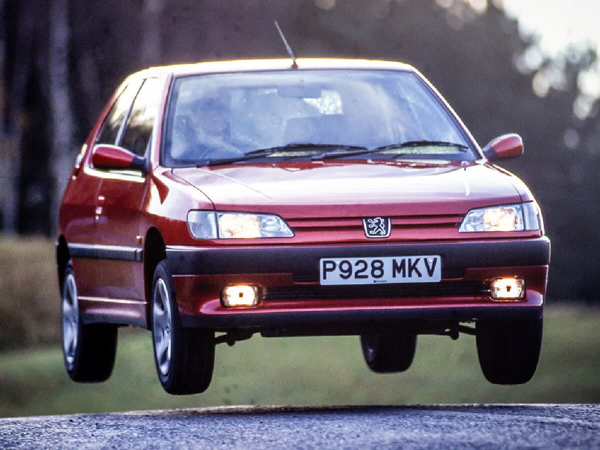 Peugeot 306 1993 – 2002 — Öndən