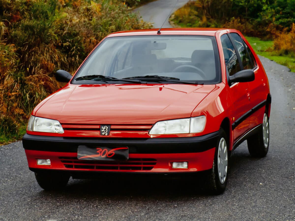 Peugeot 306 1993 – 2002 — Öndən
