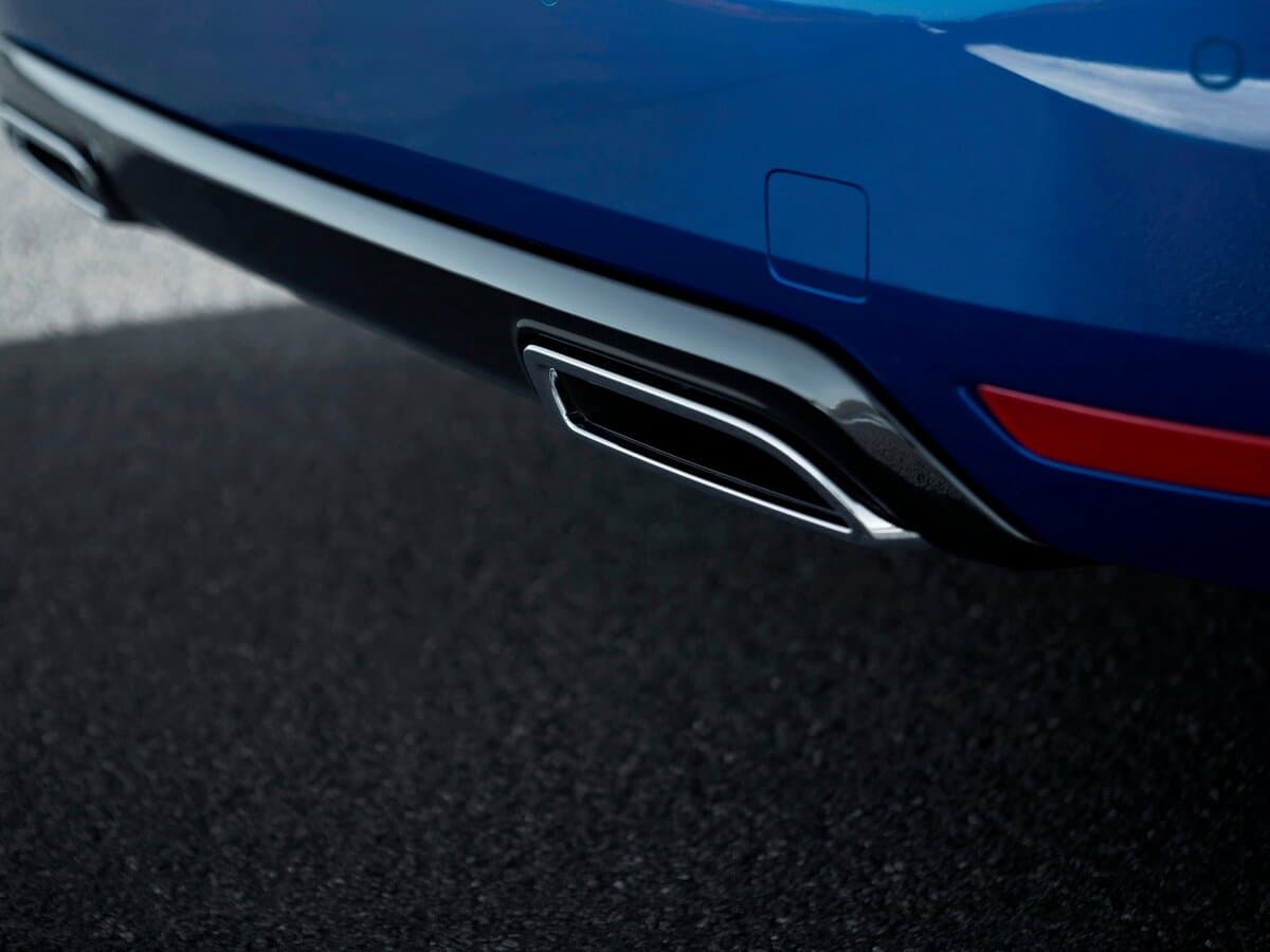Peugeot 308 II Restayling — Salon, arxadan