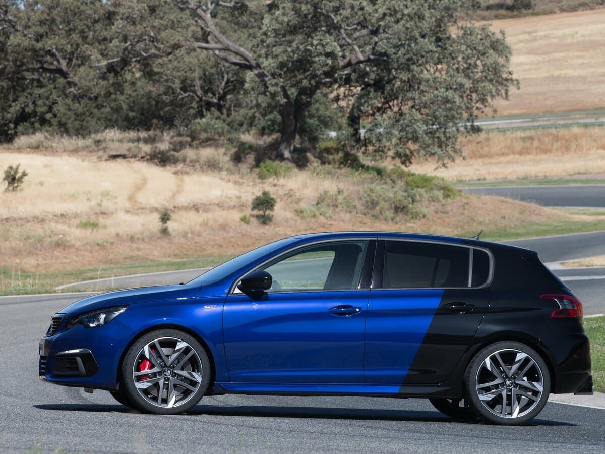 Peugeot 308 GTi I Restayling — Yandan