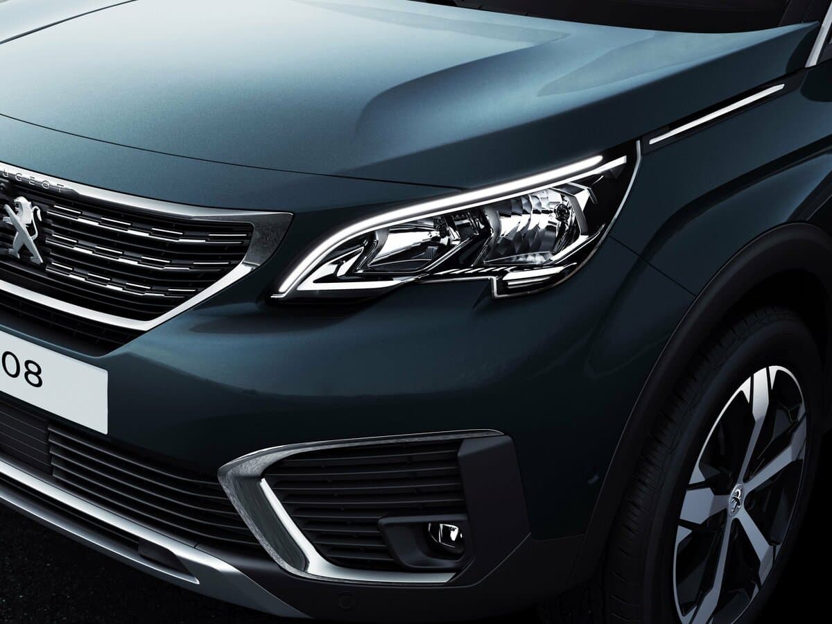Peugeot 5008 II — Fara
