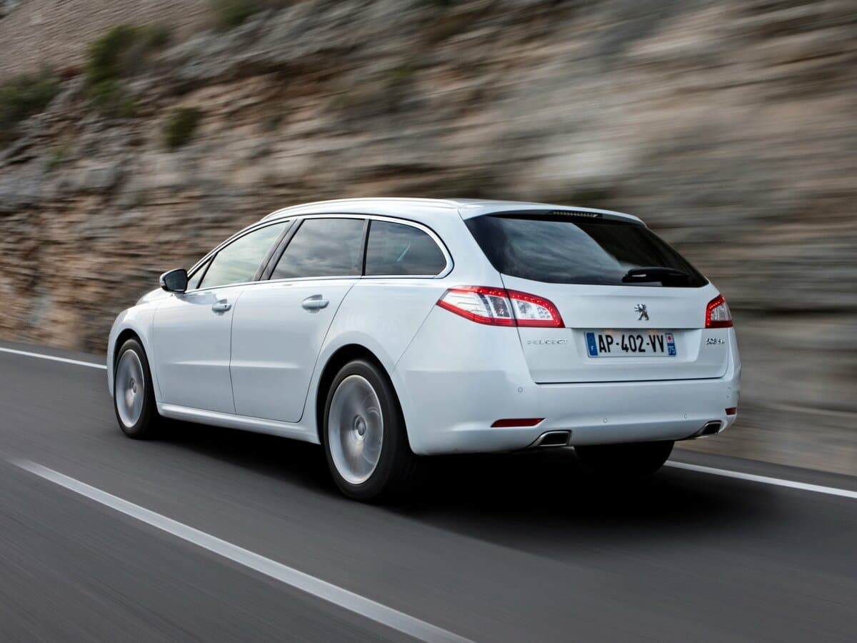 Peugeot 508 I — 3/4 arxadan