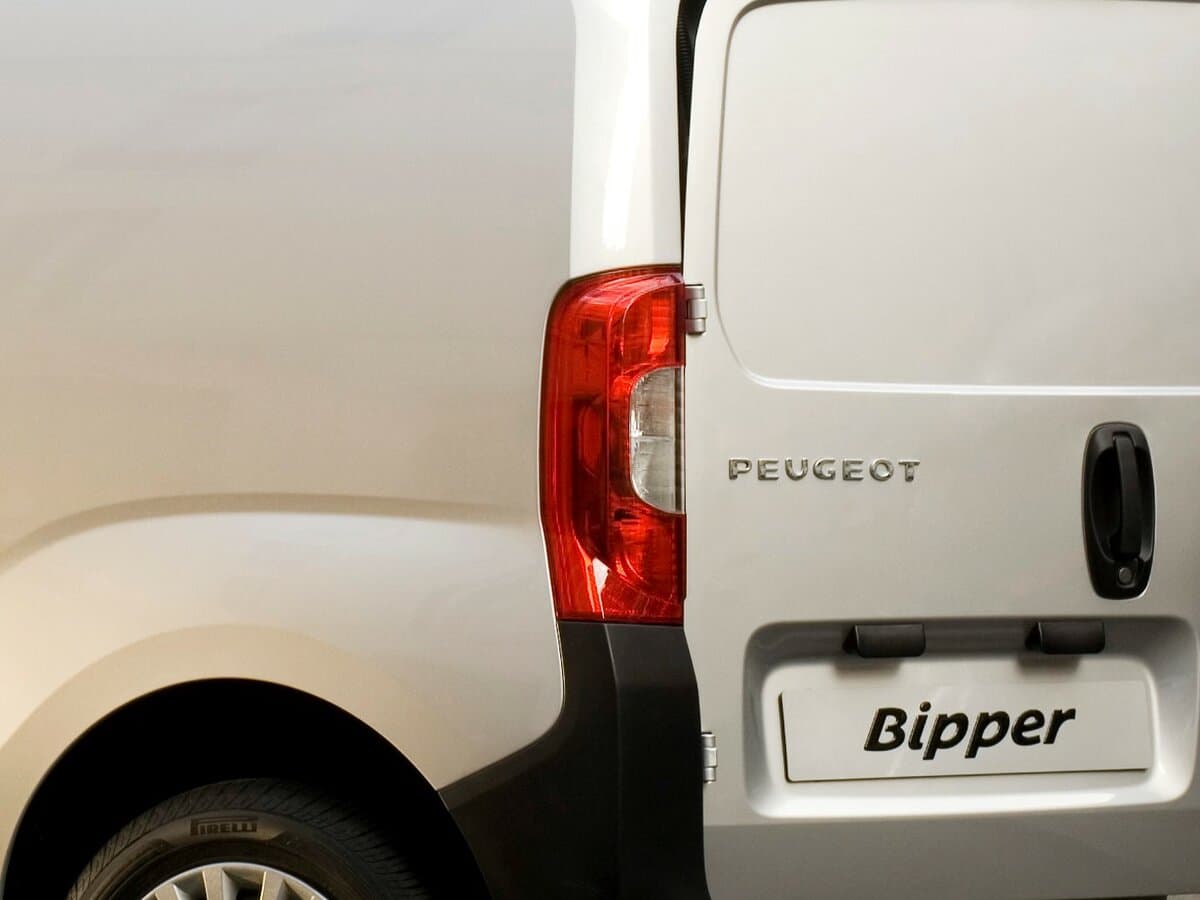 Peugeot Bipper 2008 – 2018 — Detal