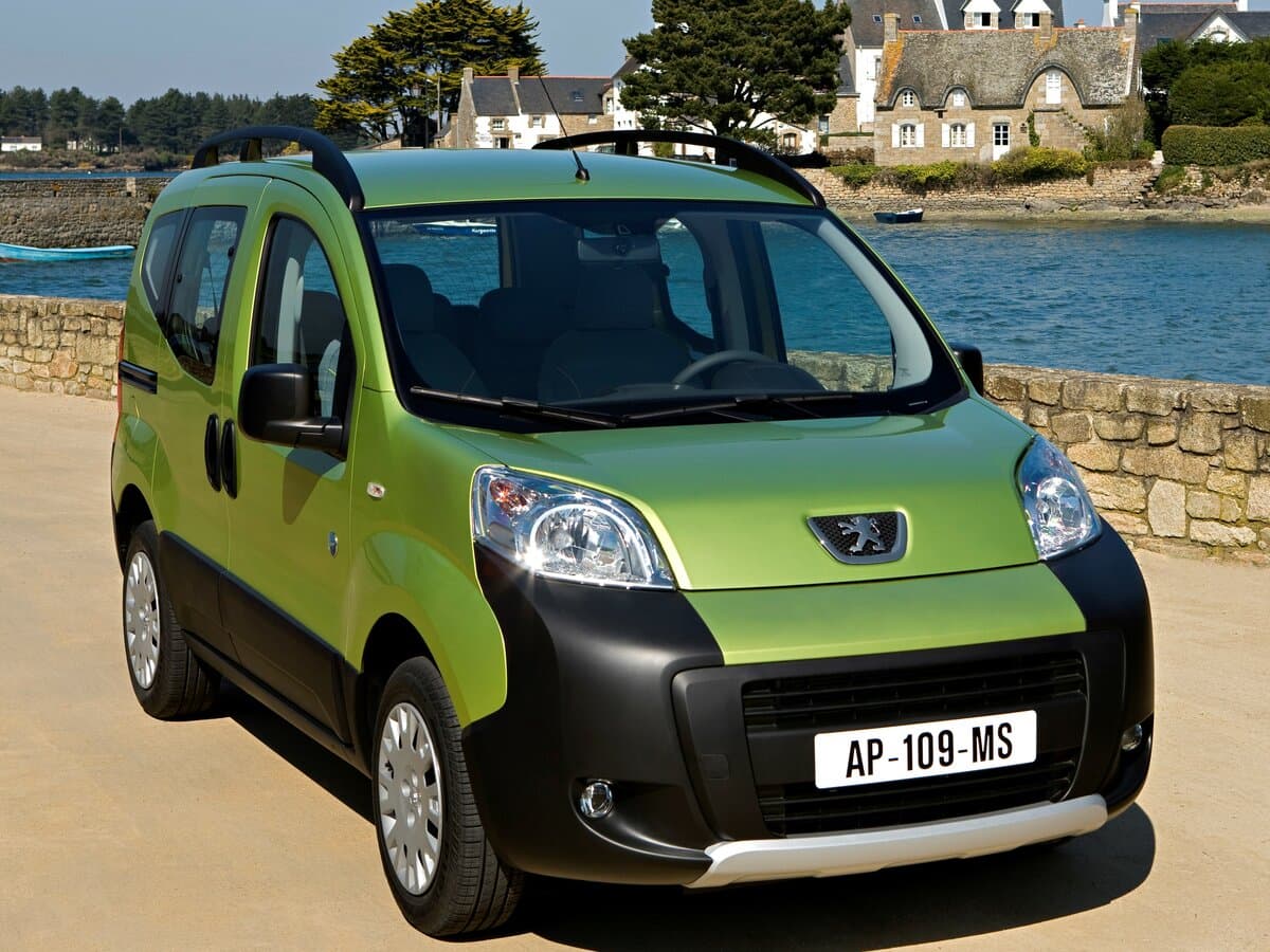 Peugeot Bipper 2008 – 2018 — Öndən