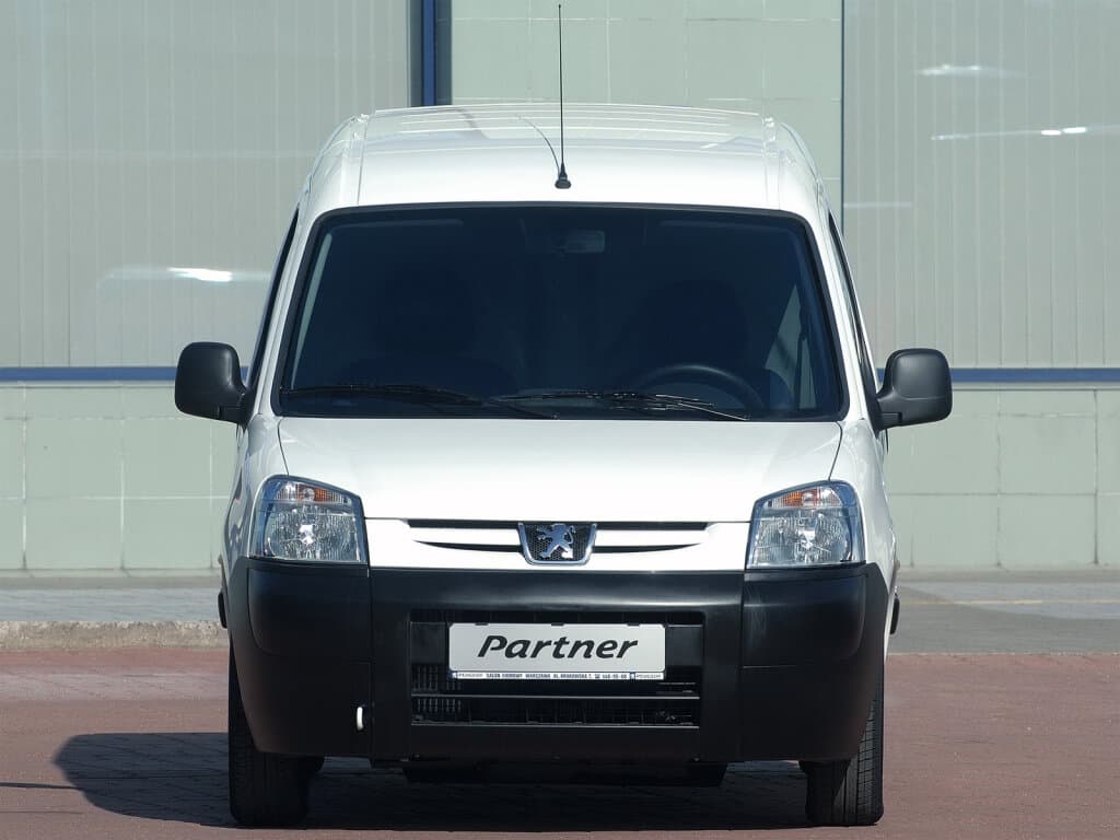Peugeot Partner I Restayling — Öndən