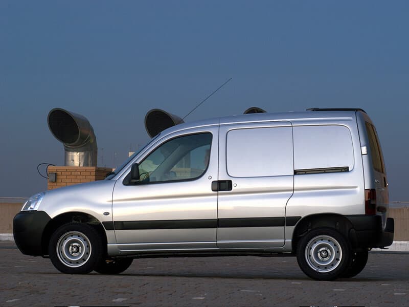 Peugeot Partner I Restayling — Yandan