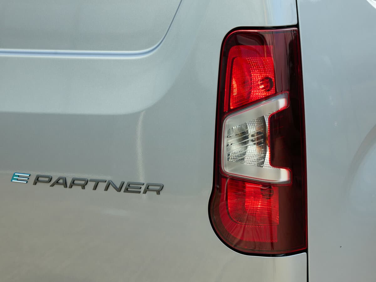Peugeot Partner III Restayling — Detal