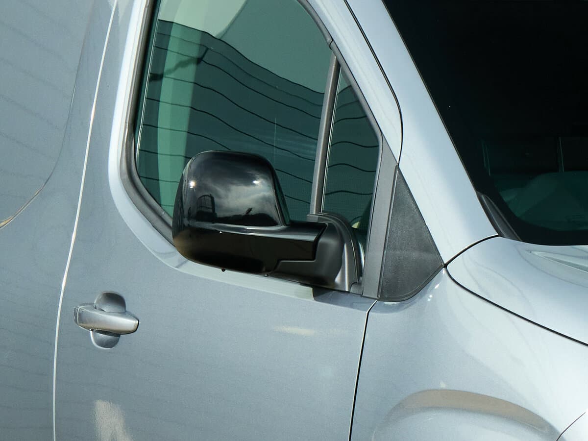 Peugeot Partner III Restayling — Yan güzgü