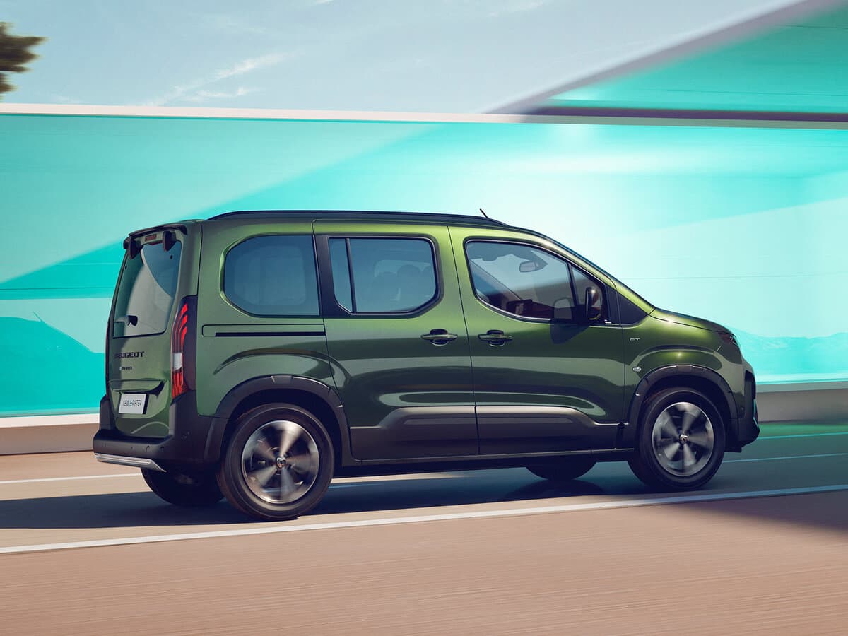 Peugeot Rifter I Restayling — Yandan