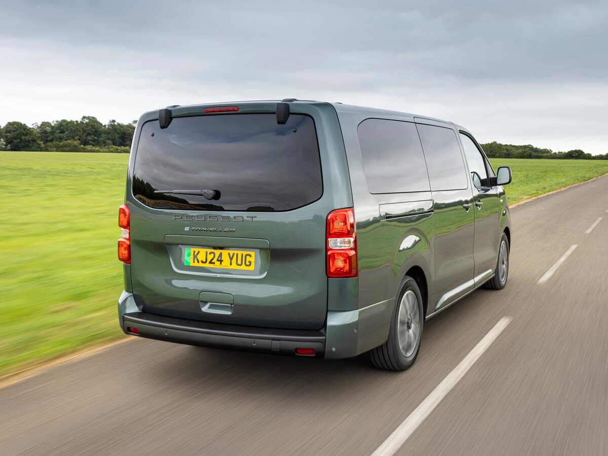 Peugeot Traveller I Restayling — 3/4 arxadan