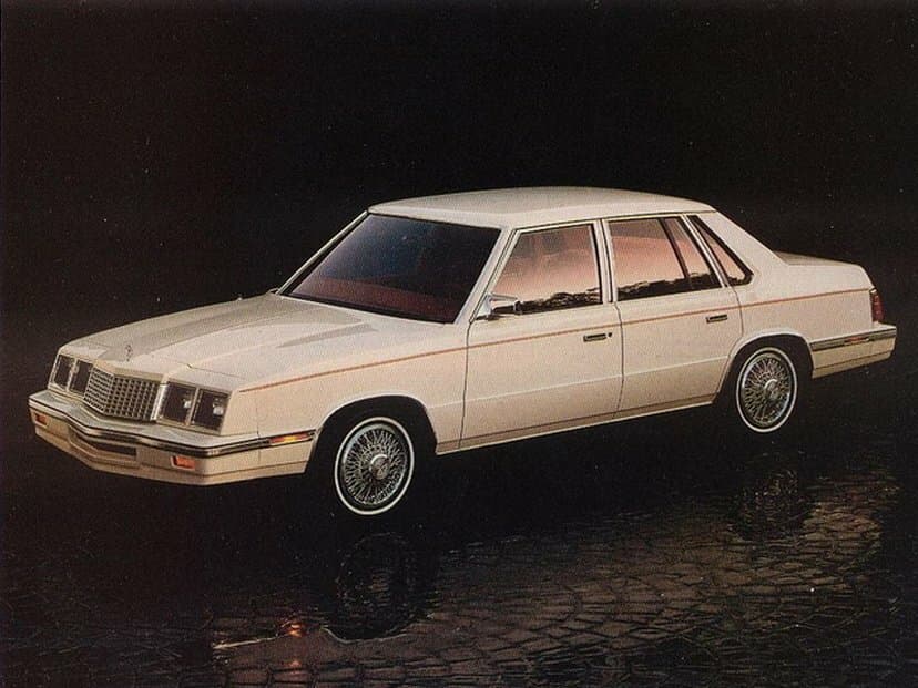 Plymouth Caravelle 1983 – 1988 — Yandan