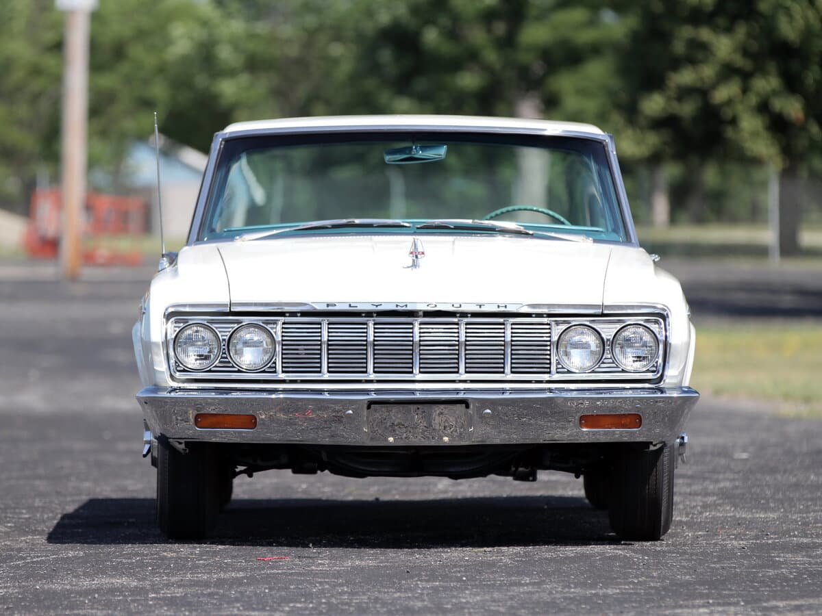 Plymouth Fury III — Öndən