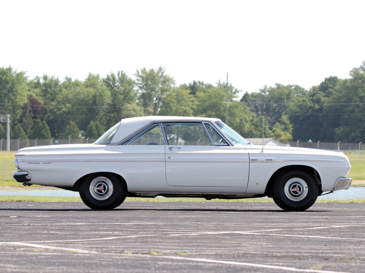 Plymouth Fury III — Yandan