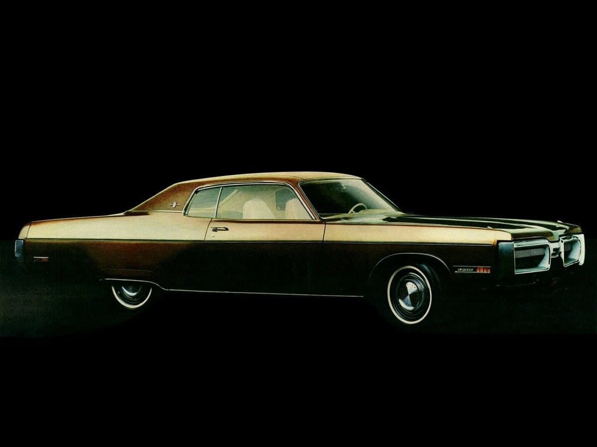 Plymouth Fury V — Yandan