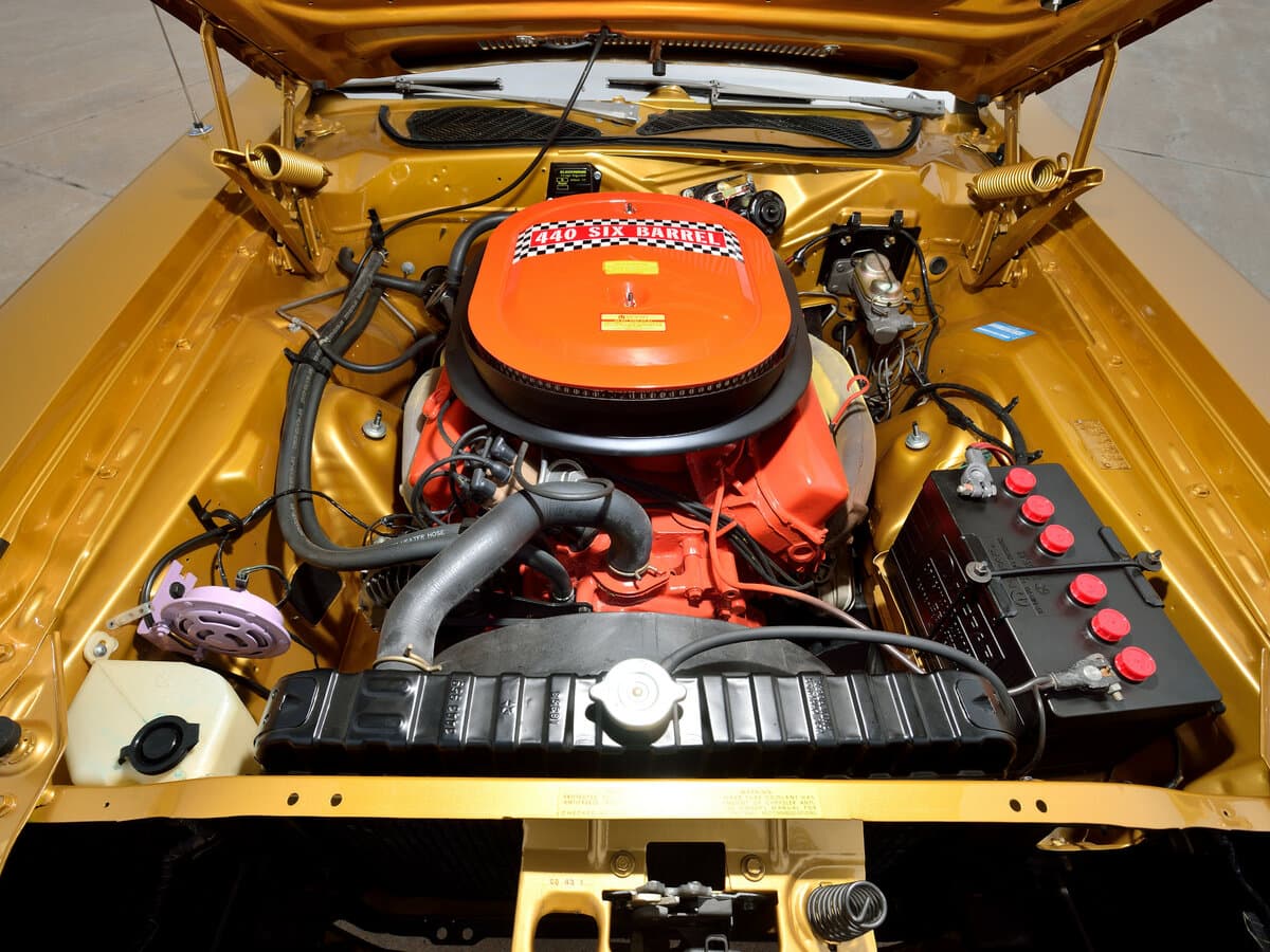 Plymouth Road Runner II — Salon, arxadan