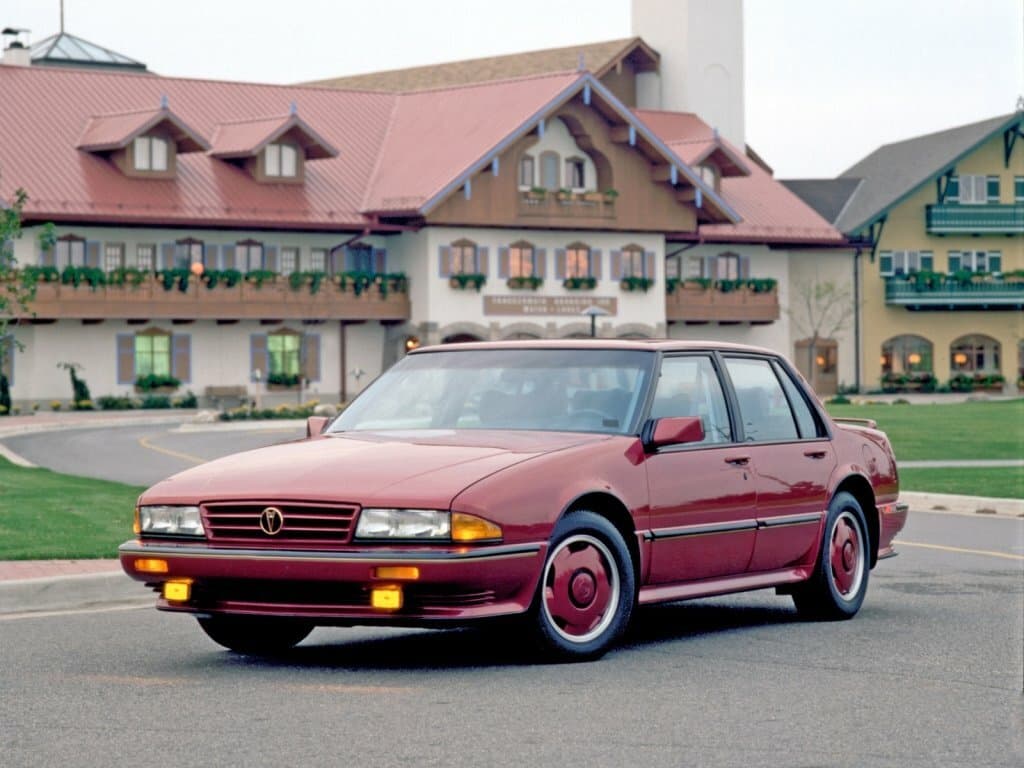 Pontiac Bonneville VIII — Əsas şəkil