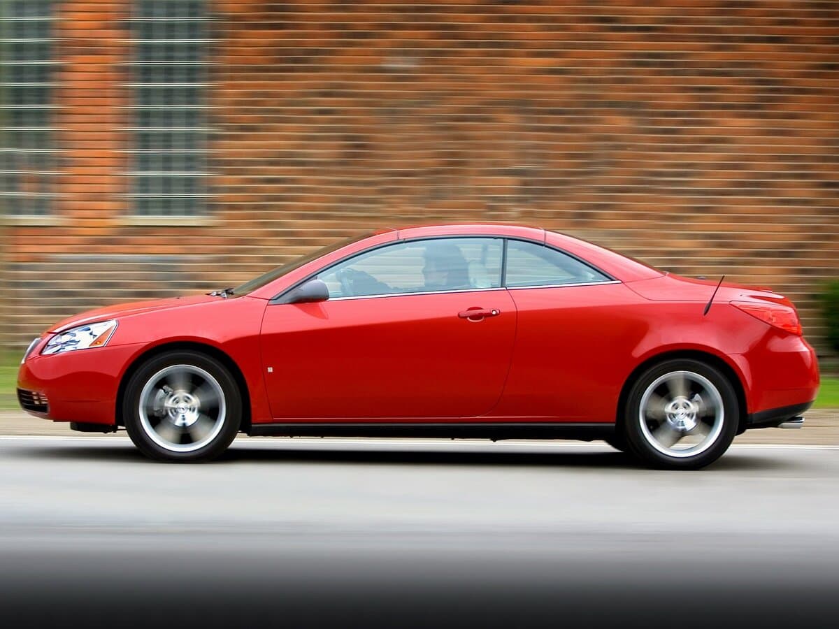Pontiac G6 2004 – 2009 — Yandan