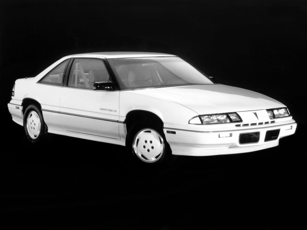 Pontiac Grand Prix V — Əsas şəkil