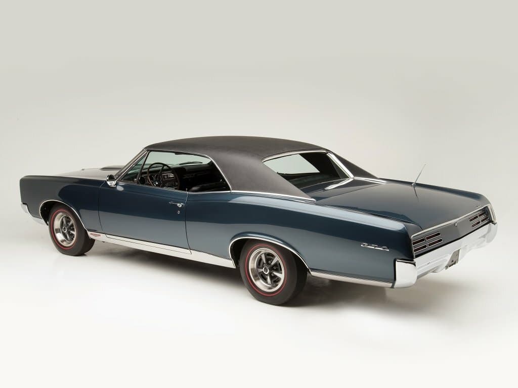 Pontiac GTO I — 3/4 arxadan
