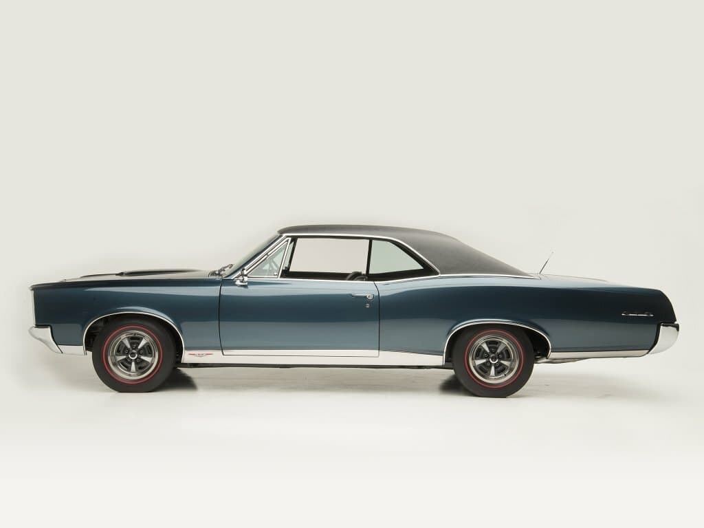 Pontiac GTO I — Yandan
