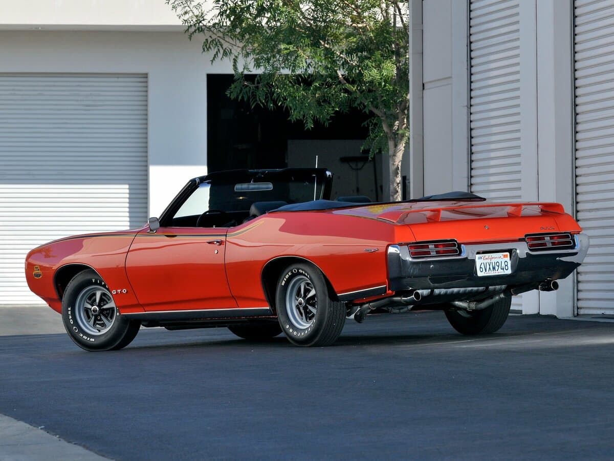 Pontiac GTO II — 3/4 arxadan
